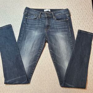 Banana Republic Women's Skinny Jeans Blue Size 27 Long